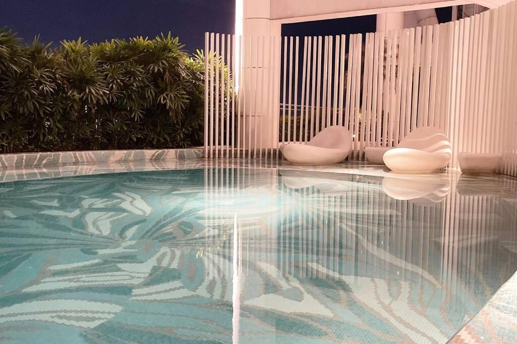 דירות מנילה The Serene Escape Rockwell Makati City View 1Br מראה חיצוני תמונה