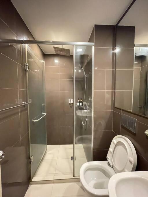 דירות מנילה The Serene Escape Rockwell Makati City View 1Br מראה חיצוני תמונה
