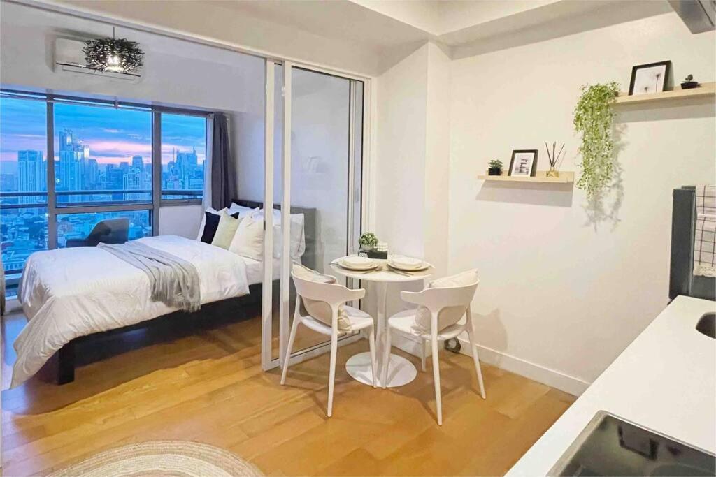 דירות מנילה The Serene Escape Rockwell Makati City View 1Br מראה חיצוני תמונה
