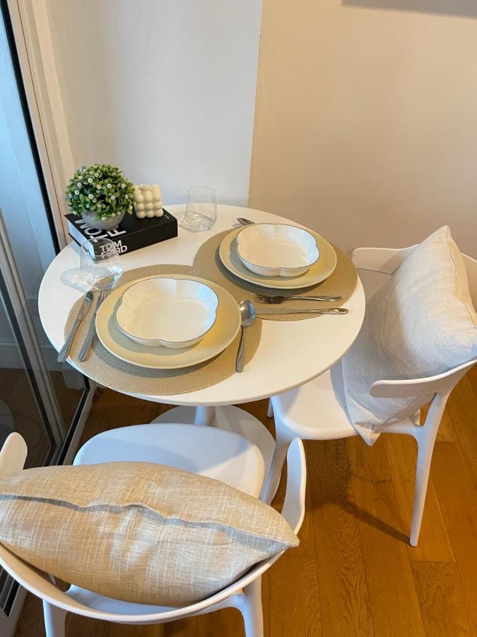 דירות מנילה The Serene Escape Rockwell Makati City View 1Br מראה חיצוני תמונה